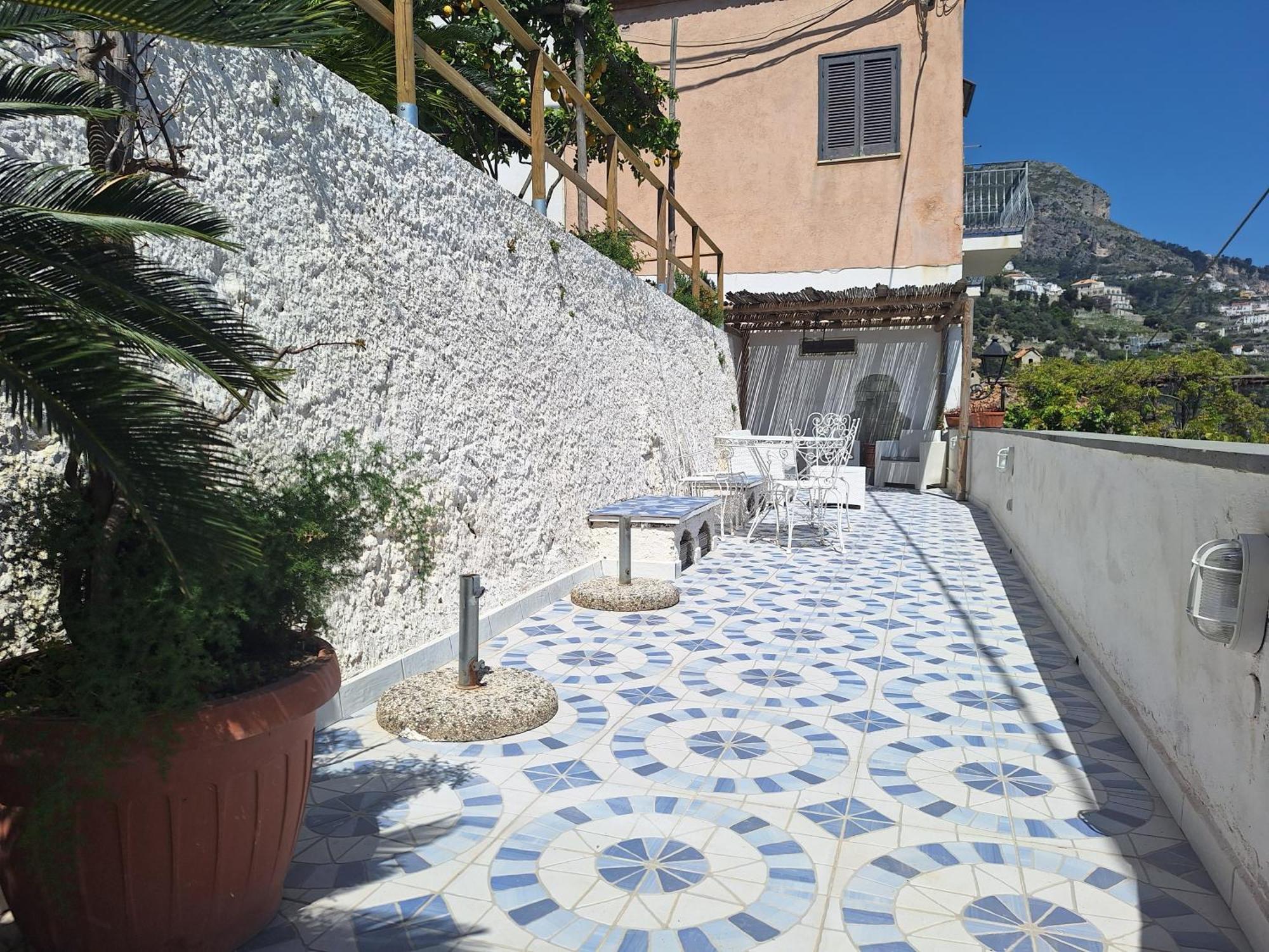 Villa Gianna Amalfi Coast Конка-дей-Марини Экстерьер фото