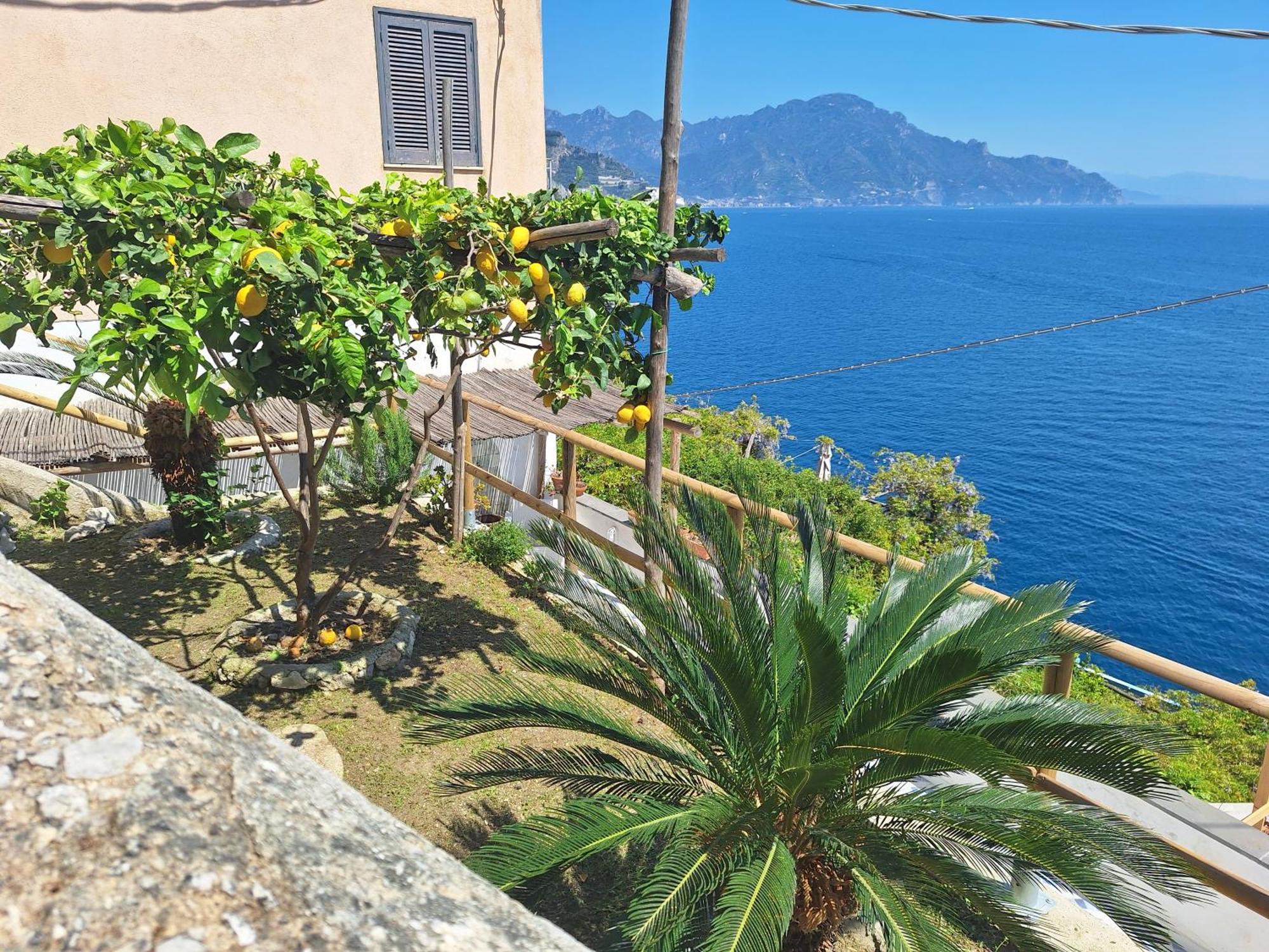 Villa Gianna Amalfi Coast Конка-дей-Марини Экстерьер фото